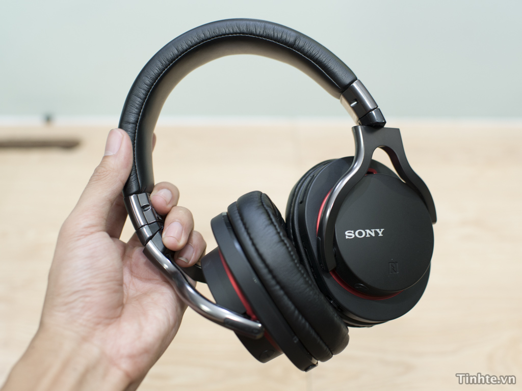 Tinhte Sony headset MDR-1RBT 2