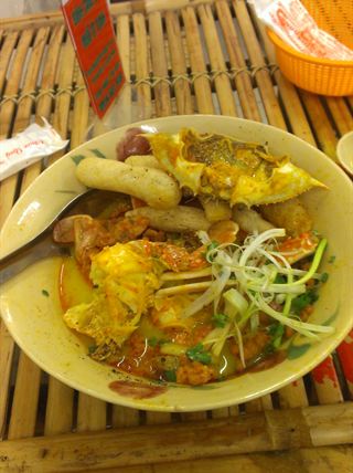 banh-canh-ghe-nguyen-tri-phuong-1