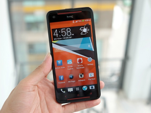 HTC Butterfly S smartphone pin &#039;khủng&#039;