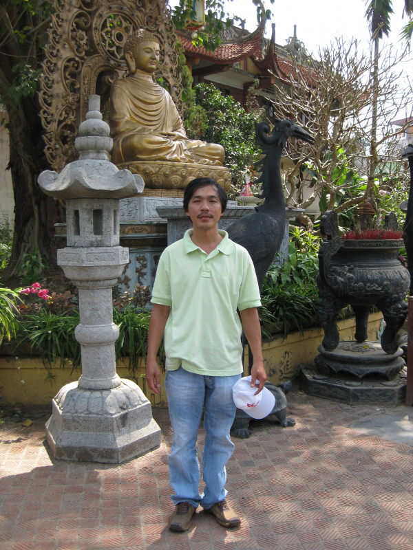 Bác sĩ Nguyễn Tuấn Khôi
